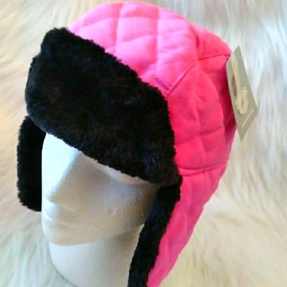 NWT QUILTED HAT AVIATOR FAUX FUR HAT FLEECE BLACK BARBIE PINK NEW - Picture 1 of 3